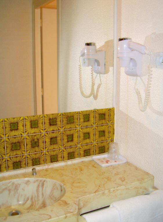 Motel Des Bruyeres Lamotte-Beuvron Room photo